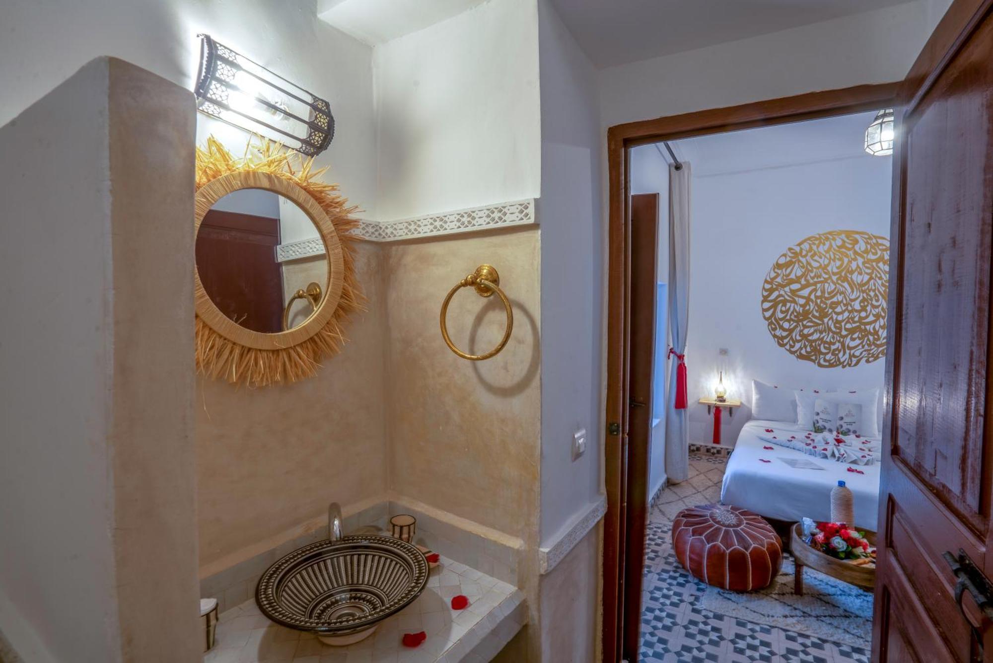 Riad Les Cornes De Gazelle Marrakesh Bagian luar foto